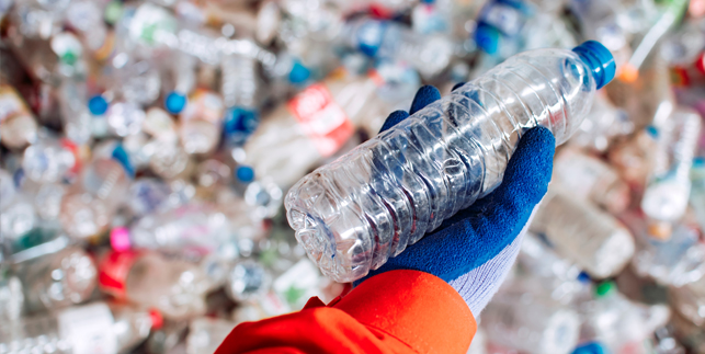 For,The,Production,Of,Plastic,Bottles,And,Bottles,On,A