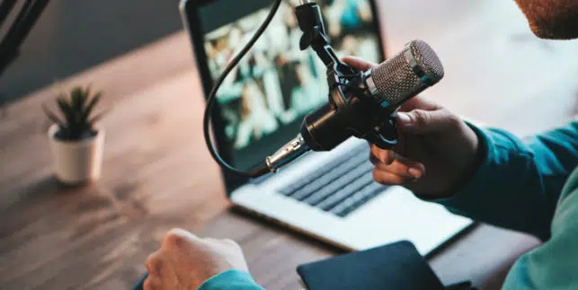 shutterstock_1931610278